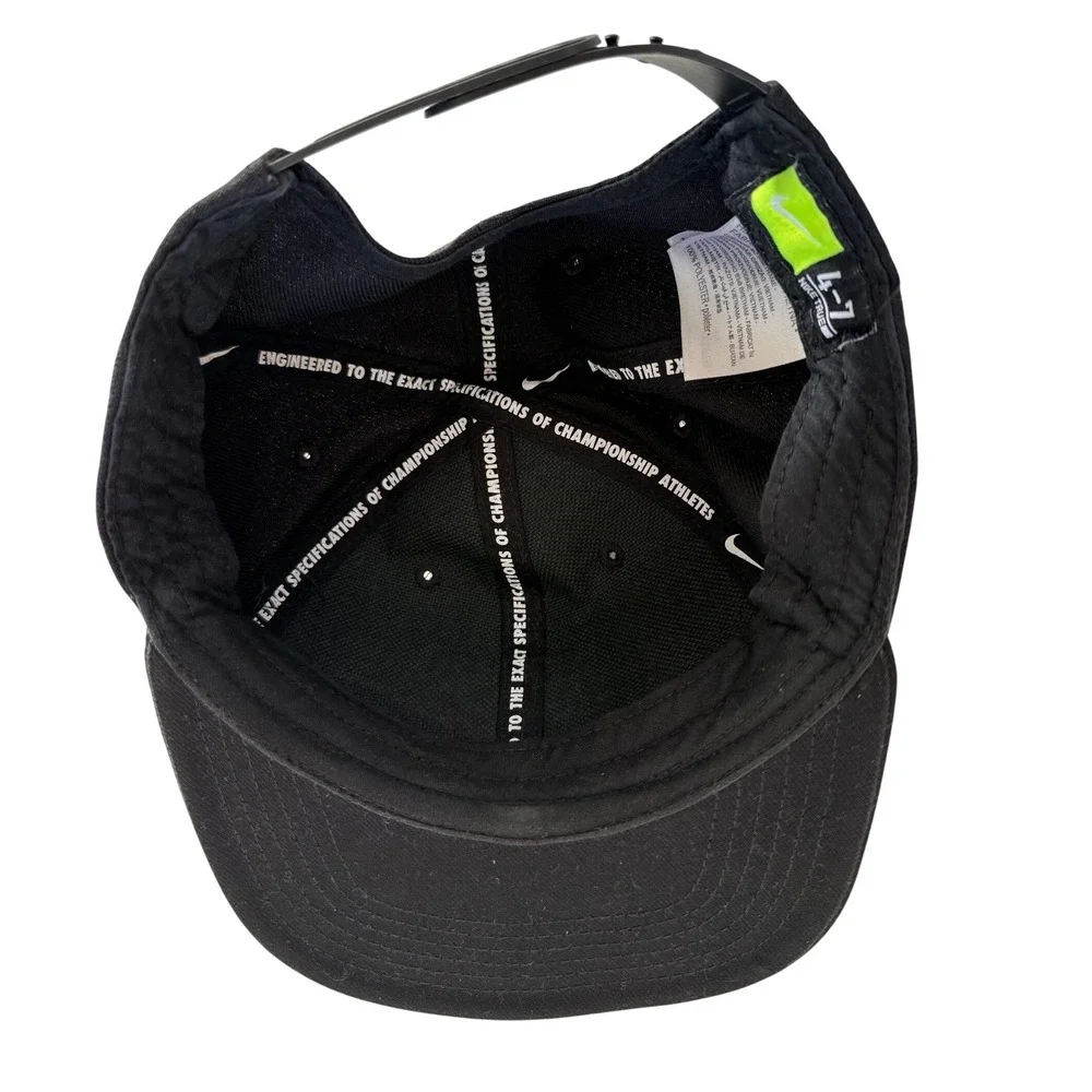 Nike Kids Snapback Hat Black White Logo Size‎ 4-7 Adjustable Cap Polyester